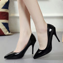 Scarpin Feminino Bico Fino em Couro Verniz Vermelho Salto 8cm para Casamento e Festa