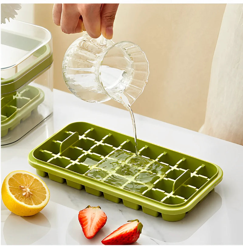 Dispenser de Gelo de Silicone em Formato de Cubo Duplo, 32/64 Cubos de Gelo - Neverdie Store