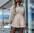 Conjunto Casual Feminino 2 Peças – Camisa com Gola Dobrável e Botões, Detalhe em Renda Vazado, Shorts de Cintura Alta com Bolso