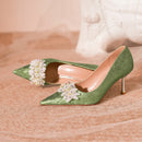 Scarpin Feminino Outono 2024 Bico Fino Boca Rasa com Flores e Pedrarias para Noivas